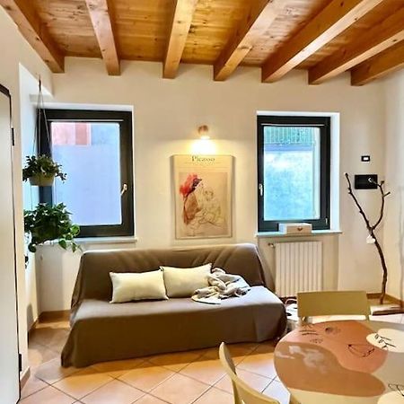 La Casa Di Nina - Appartamento 1 Valeggio sul Mincio Eksteriør billede